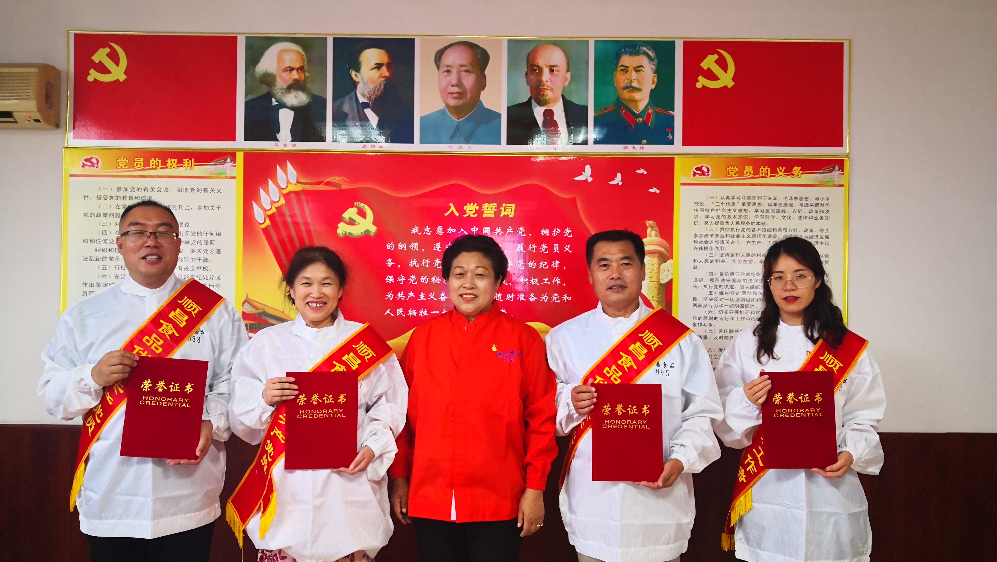 1627097000917128.jpg d0b7494a028e2c9d5909e9161307653.jpg